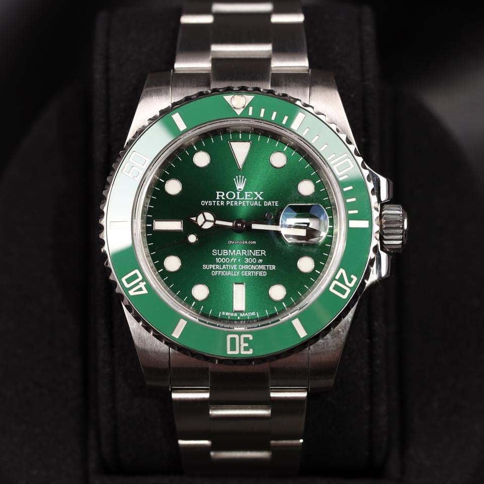 Rolex Submariner Date 40 Hulk Green Dial 116610LV Oyster Like New Unworn 2017