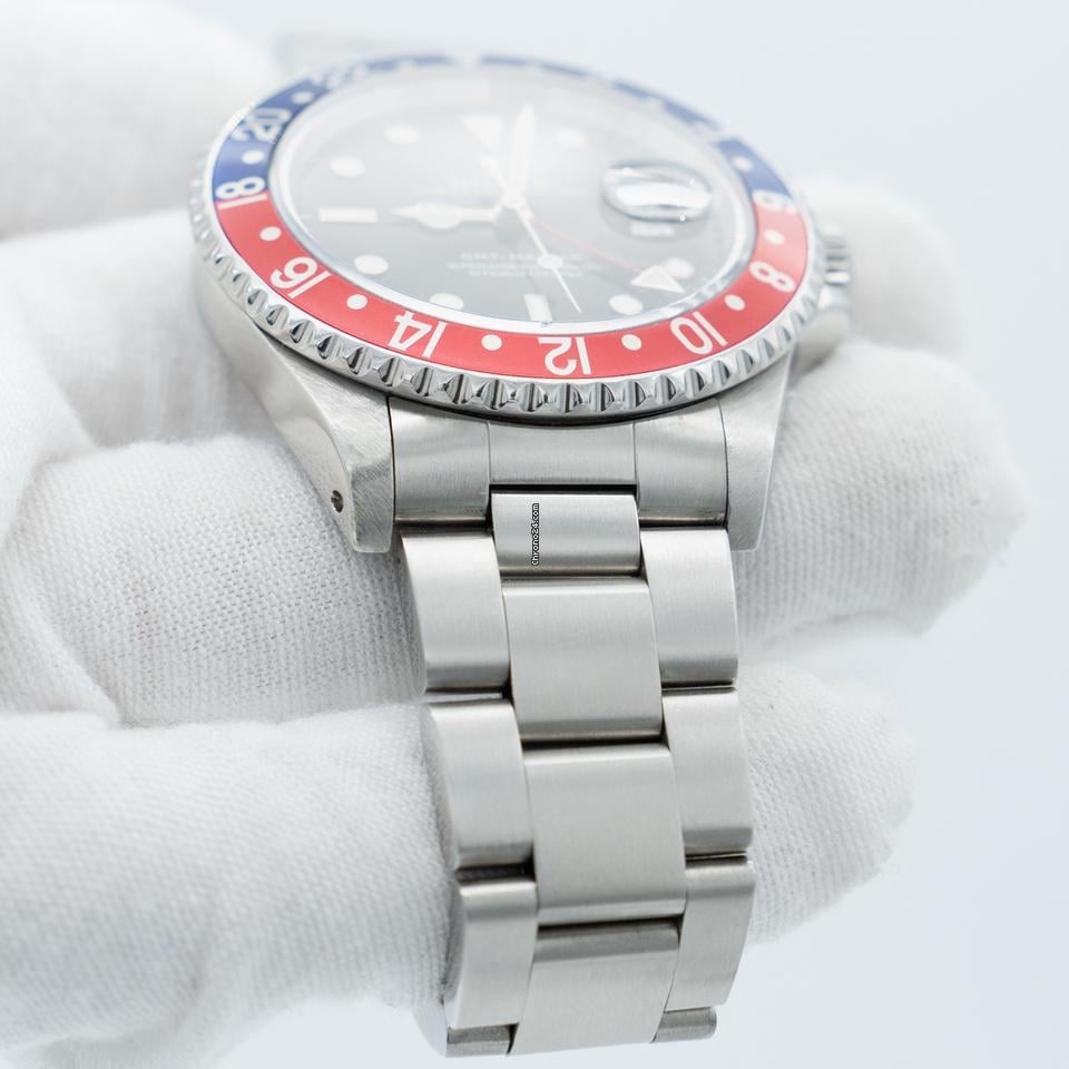Rolex GMT-Master 16700
