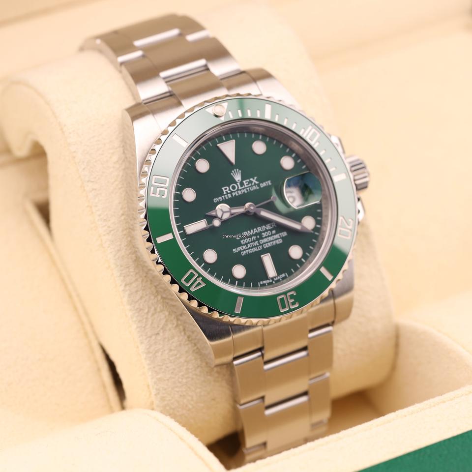 Rolex Submariner Date 40 Hulk Green Dial 116610LV Oyster Like New Unworn 2017