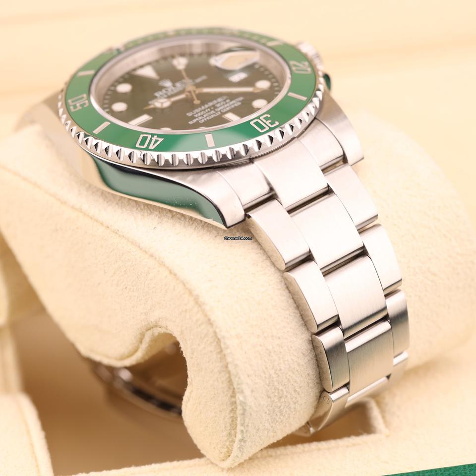 Rolex Submariner Date 40 Hulk Green Dial 116610LV Oyster Like New Unworn 2017