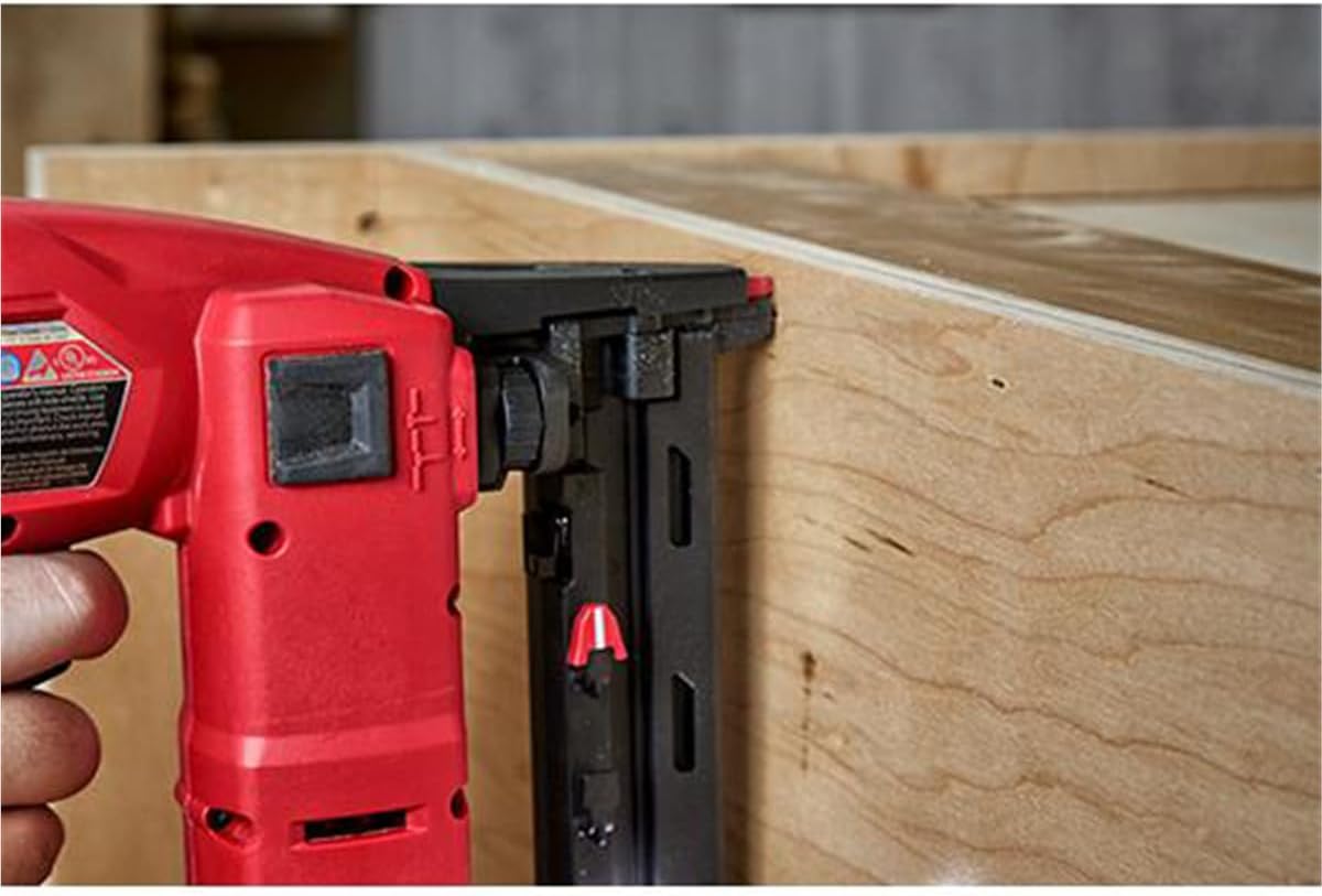 Milwaukee Electric - M18 Fuel 18GA 1/4 Narrow Crown Stapler