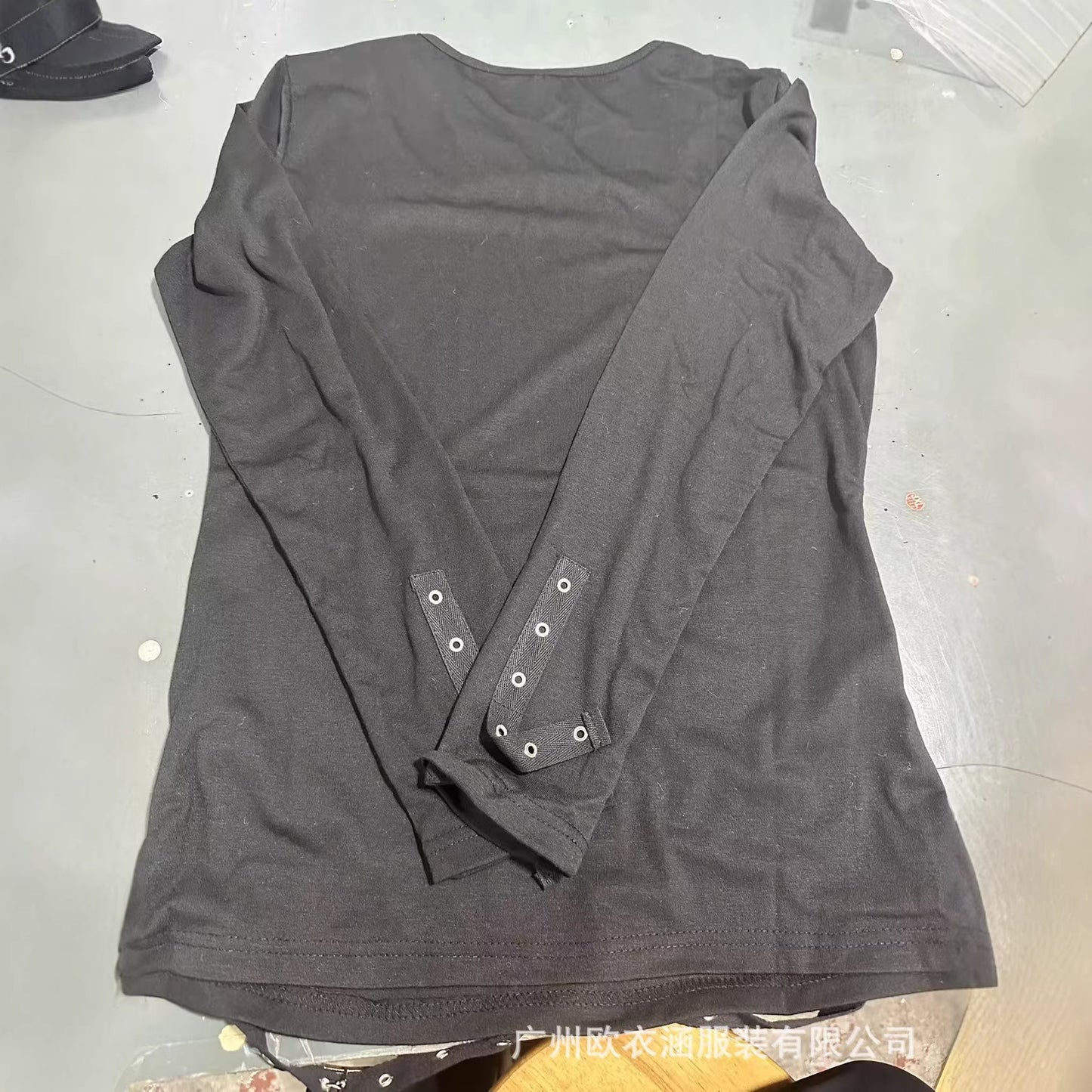 Women's Casual V-Neck Top With Metal Buttons
