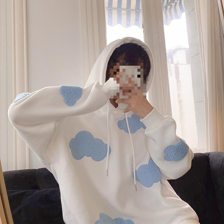 Blue Sky And White Clouds Design Loose And Youthful Top