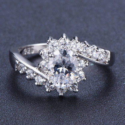 Fashionable Oval Purple Diamond-Encrusted Zircon Ring