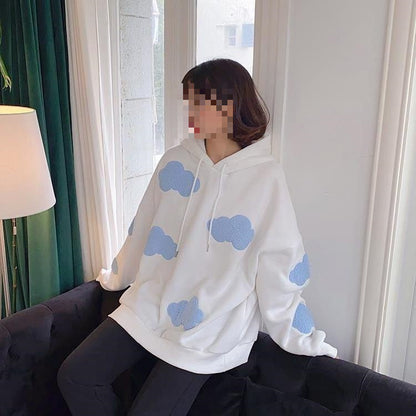 Blue Sky And White Clouds Design Loose And Youthful Top